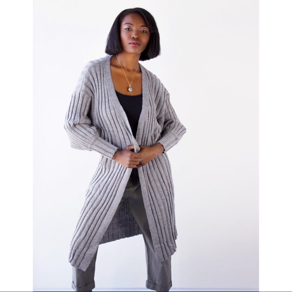 Gray Cardigan - Picture 2 of 3